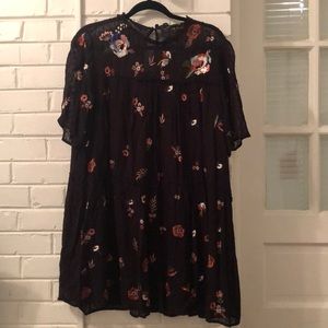 Zara dress with embroidery